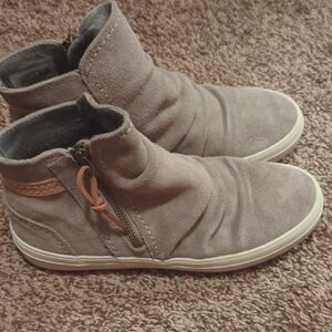 Sperry Gray and Tan Ankle Boots